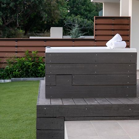 Maison Du Jardin 2-Bedroom Apartment Private Outdoor Jacuzzi Rhodes City Εξωτερικό φωτογραφία