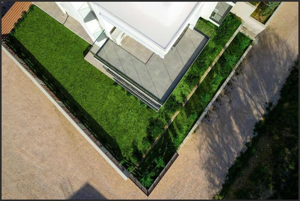 Maison Du Jardin 2-Bedroom Apartment Private Outdoor Jacuzzi Rhodes City Εξωτερικό φωτογραφία