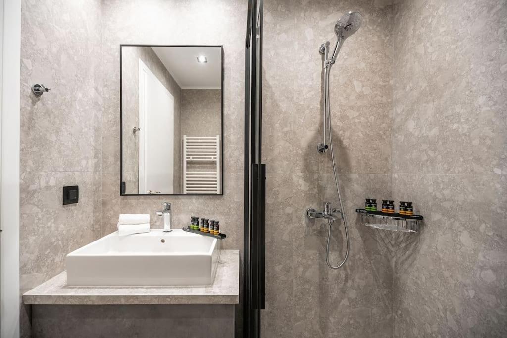 Maison Du Jardin 2-Bedroom Apartment Private Outdoor Jacuzzi Rhodes City Εξωτερικό φωτογραφία